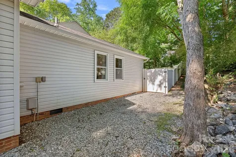 154 Quiet Cove Road Mooresville NC 28117