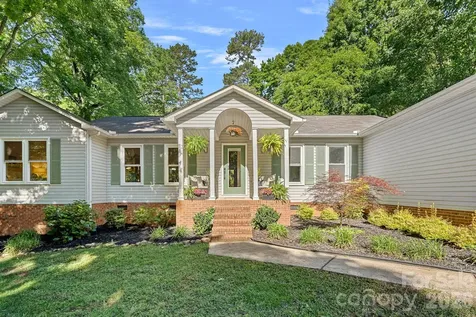 154 Quiet Cove Road Mooresville NC 28117