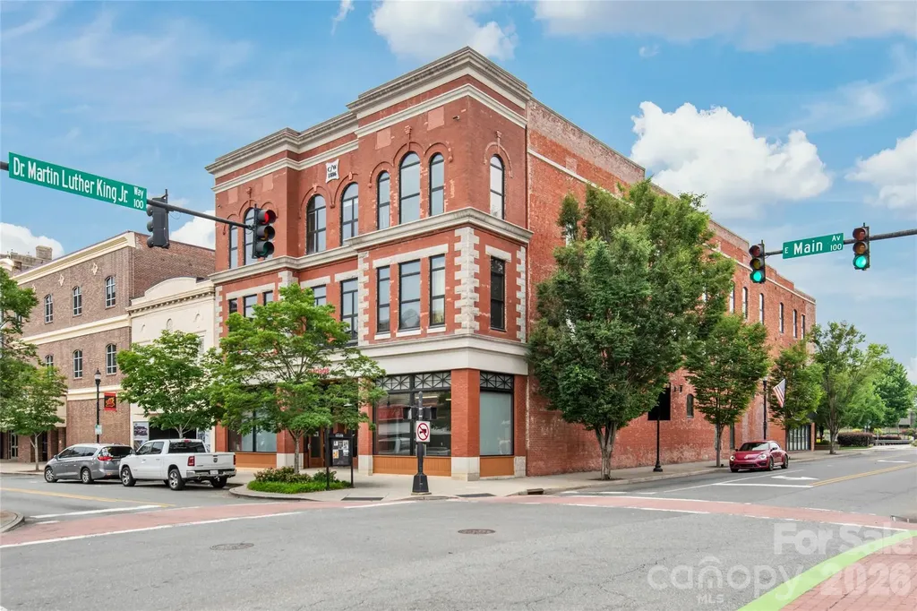 100 W Main Avenue Gastonia NC 28052