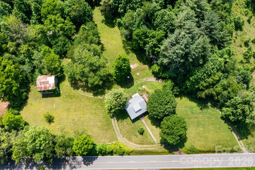329 N Fork Road Barnardsville NC 28709