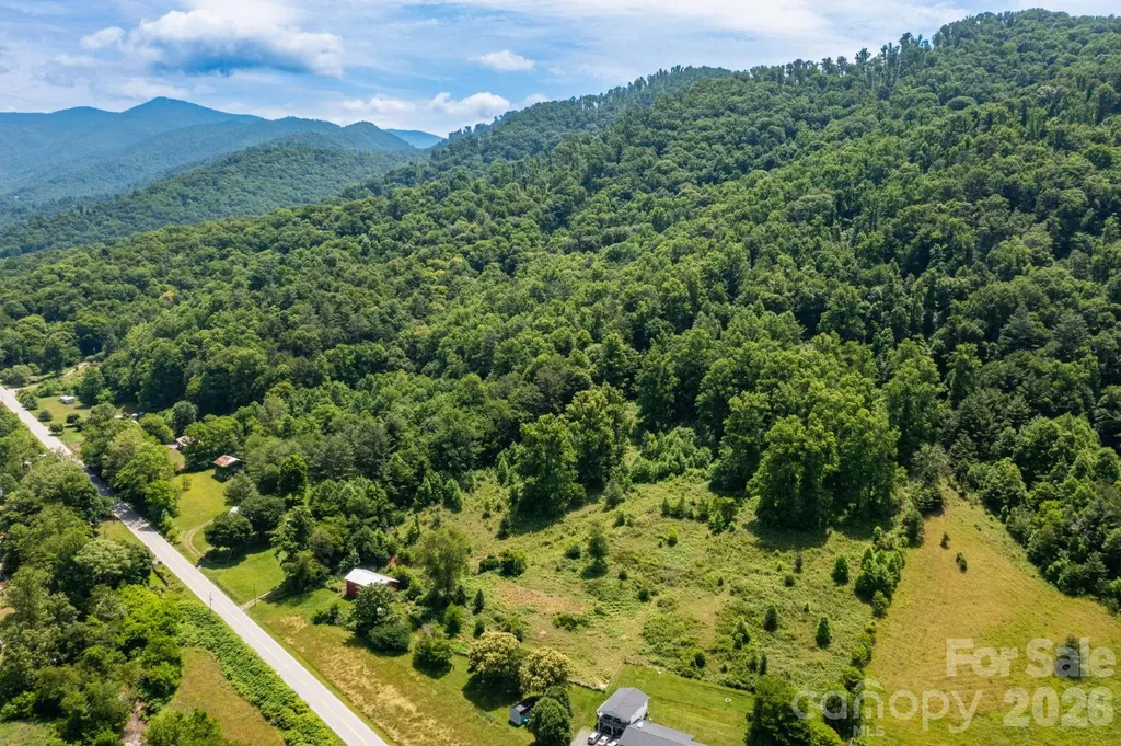 329 N Fork Road Barnardsville NC 28709