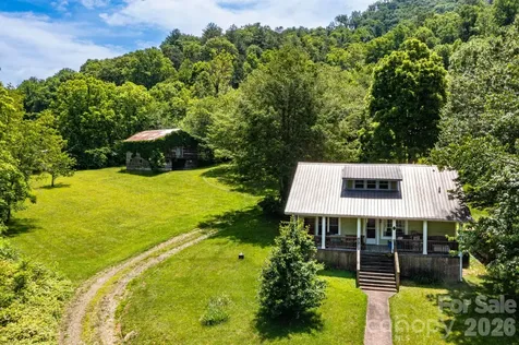 329 N Fork Road Barnardsville NC 28709