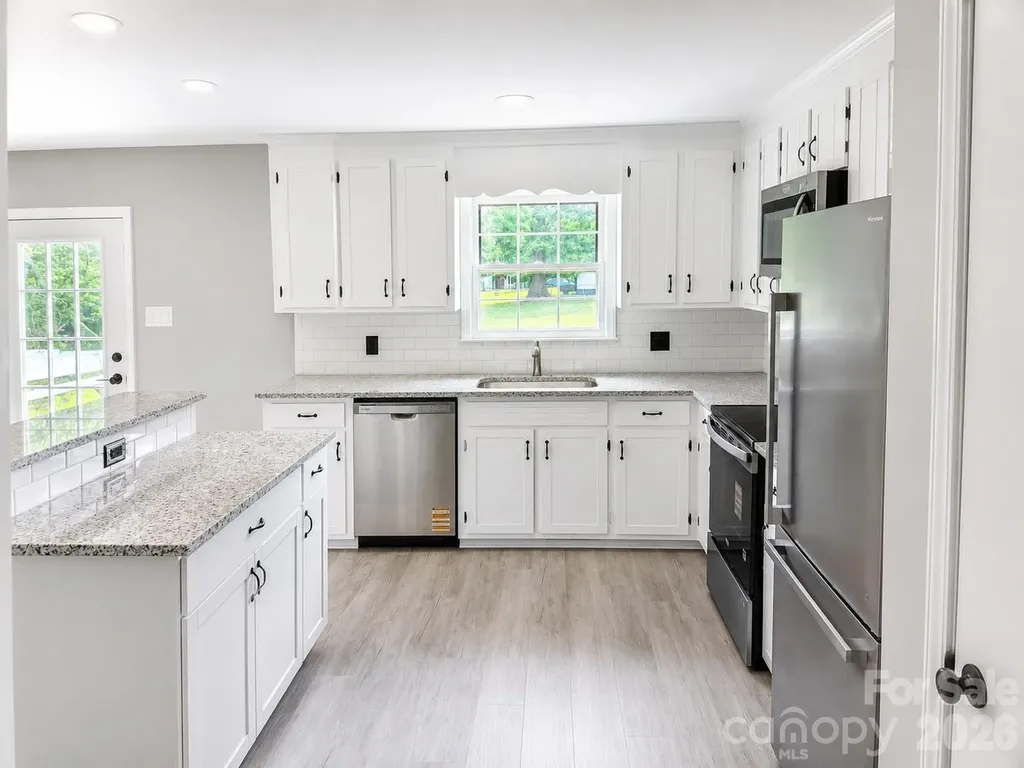6016 Indian Brook Drive Matthews NC 28104