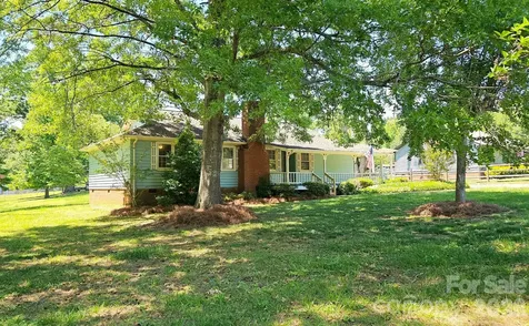 6016 Indian Brook Drive Matthews NC 28104