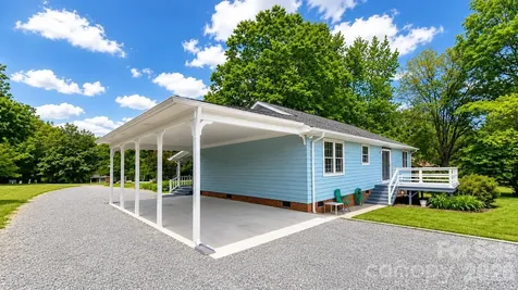 6016 Indian Brook Drive Matthews NC 28104