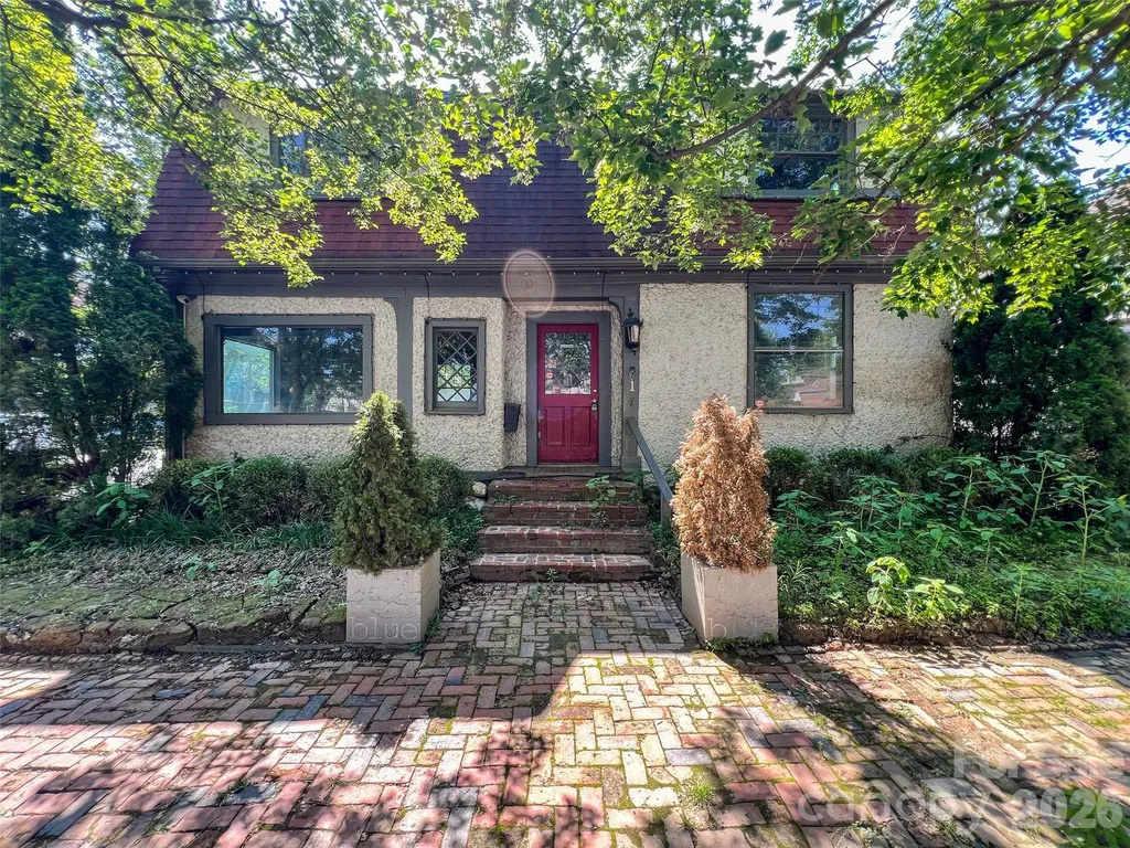 1 Swan Street Asheville NC 28803