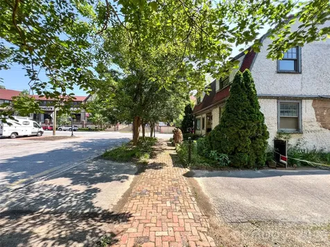 1 Swan Street Asheville NC 28803