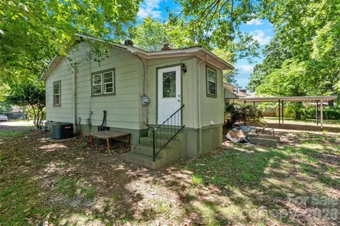 412 Eastside Drive Statesville NC 28625