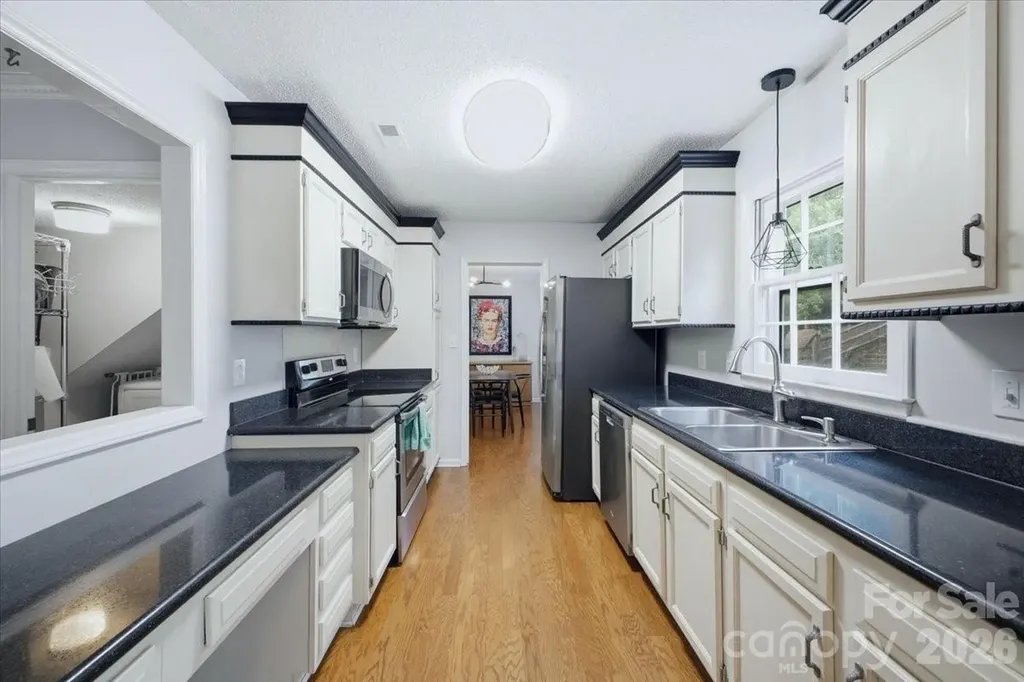 2726 Heidleburg Lane Charlotte NC 28210