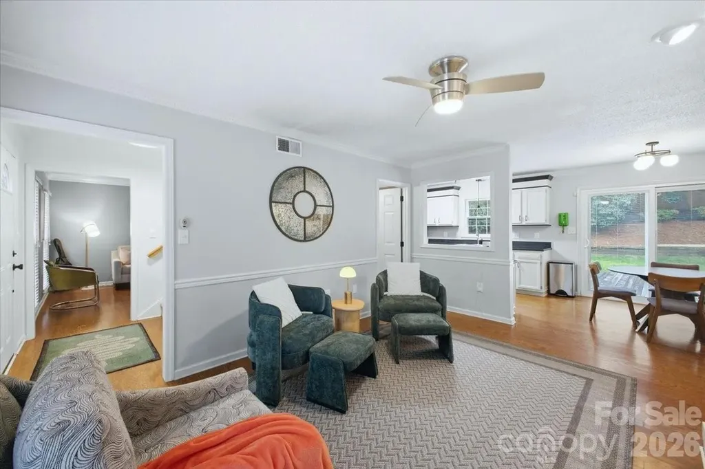 2726 Heidleburg Lane Charlotte NC 28210