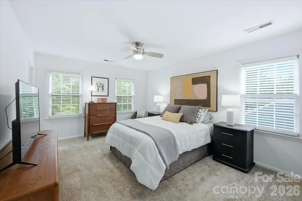 2726 Heidleburg Lane Charlotte NC 28210