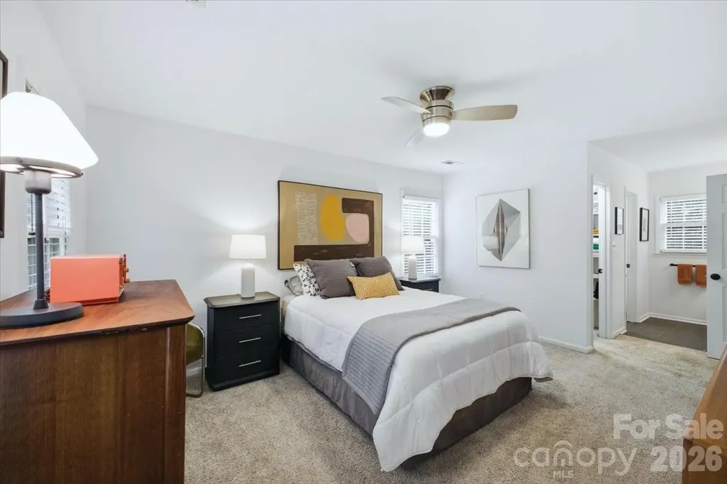 2726 Heidleburg Lane Charlotte NC 28210