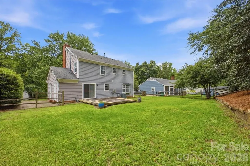 2726 Heidleburg Lane Charlotte NC 28210