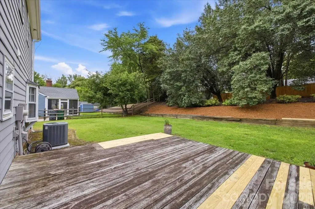2726 Heidleburg Lane Charlotte NC 28210