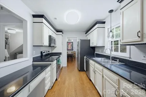 2726 Heidleburg Lane Charlotte NC 28210