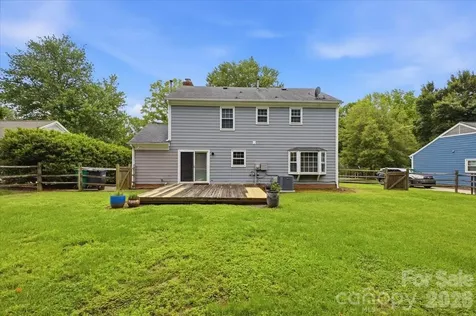 2726 Heidleburg Lane Charlotte NC 28210