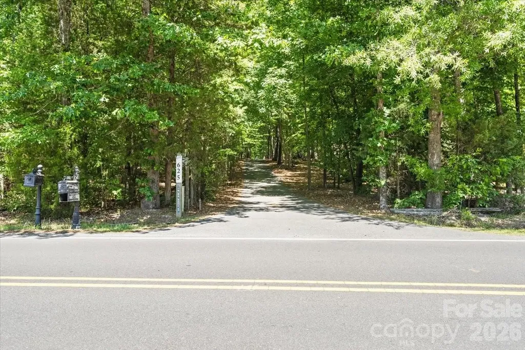 625 Ennis Road Waxhaw NC 28173