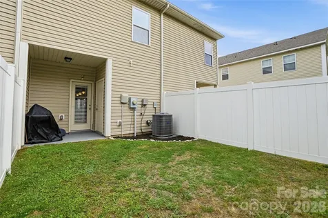 13596 Calloway Glen Drive Charlotte NC 28273