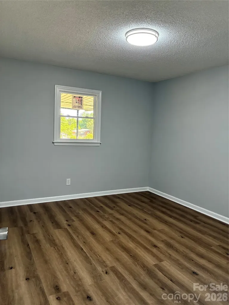 103 Sunset Lane Bessemer City NC 28016