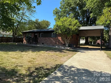 103 Sunset Lane Bessemer City NC 28016