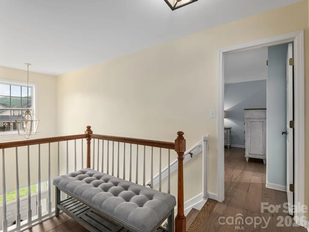 288 Walnut Crest Road Fletcher NC 28732