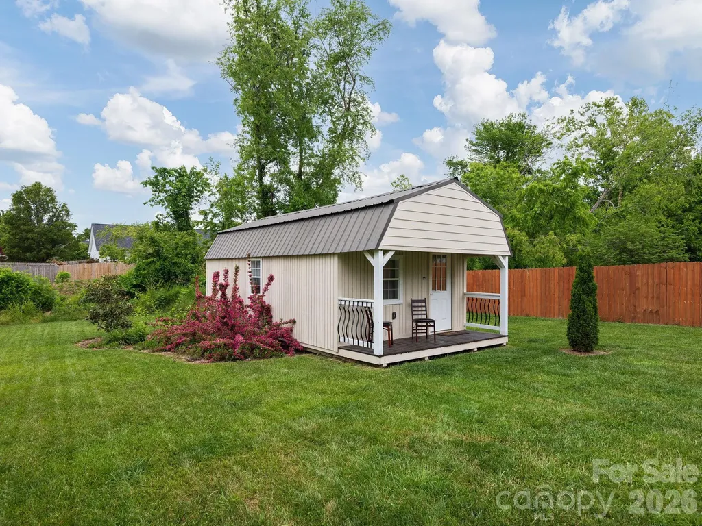 288 Walnut Crest Road Fletcher NC 28732