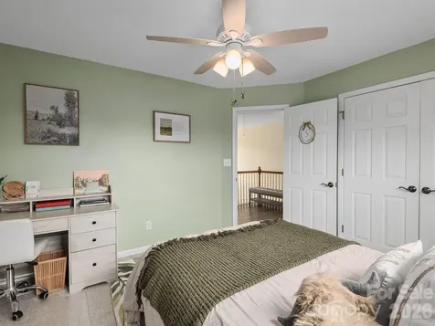 288 Walnut Crest Road Fletcher NC 28732