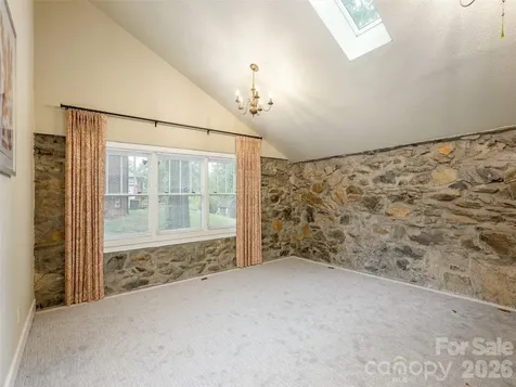115 Oakland Road Asheville NC 28801
