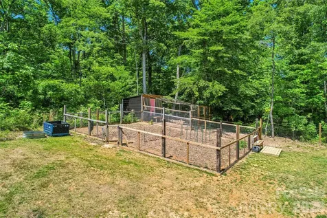 305 Robinson Avenue Mount Holly NC 28120