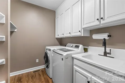 536 Innisbrook Drive Statesville NC 28625