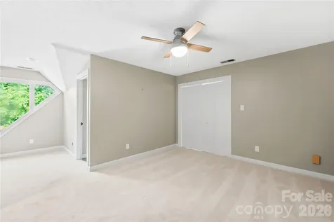 536 Innisbrook Drive Statesville NC 28625