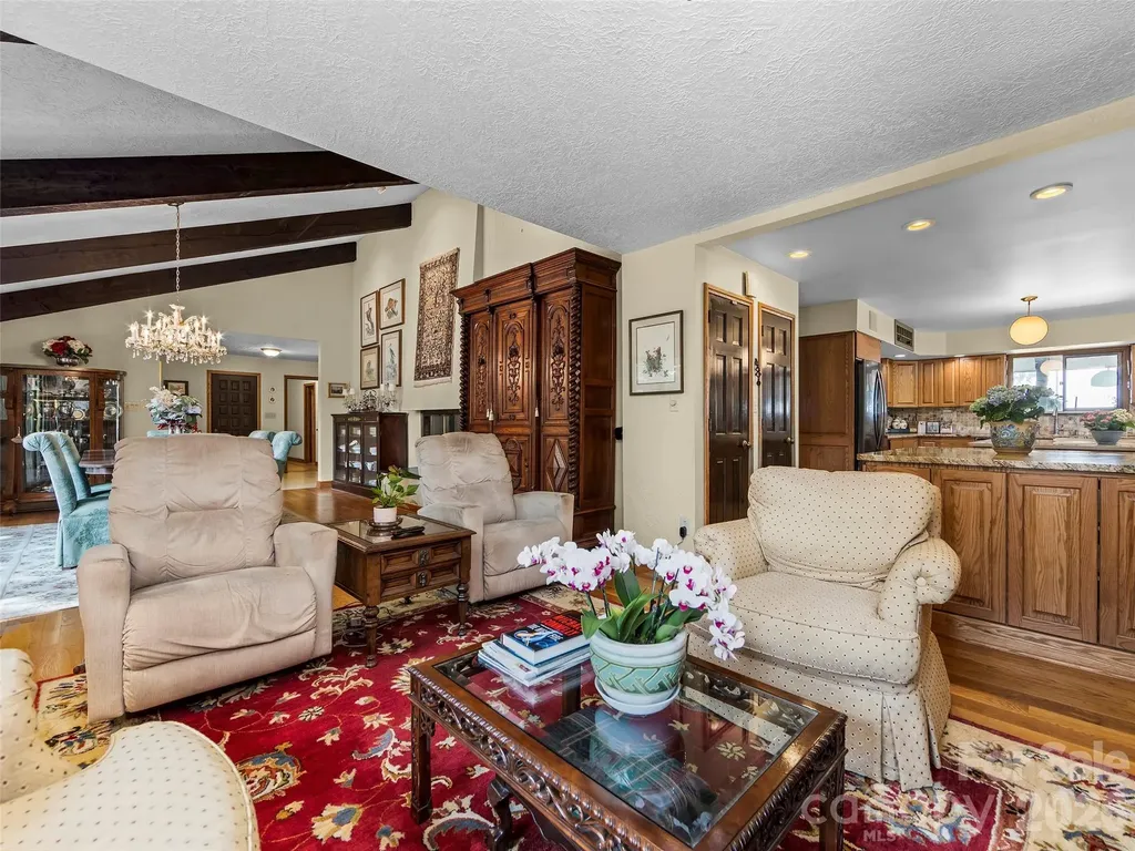 69 Forest Road Asheville NC 28803