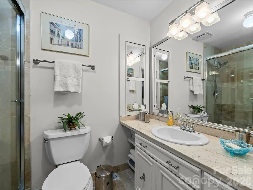 69 Forest Road Asheville NC 28803