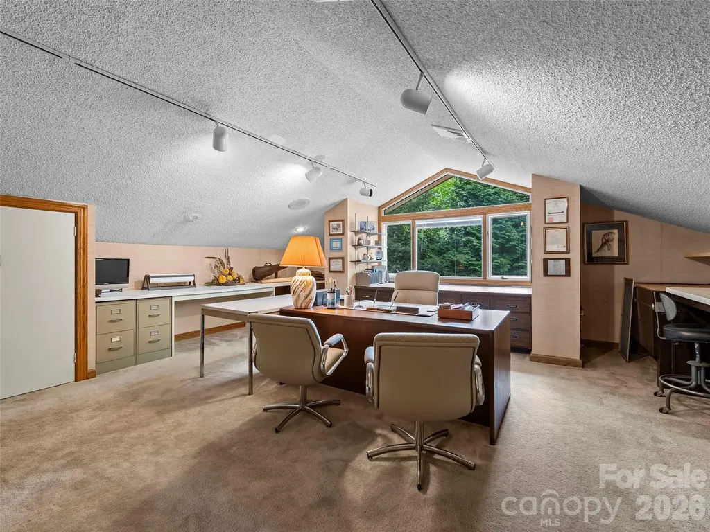 69 Forest Road Asheville NC 28803