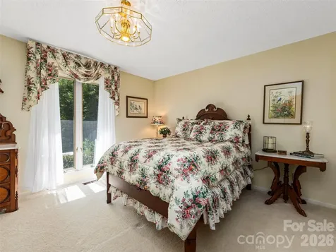 69 Forest Road Asheville NC 28803