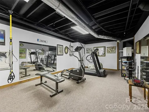 69 Forest Road Asheville NC 28803