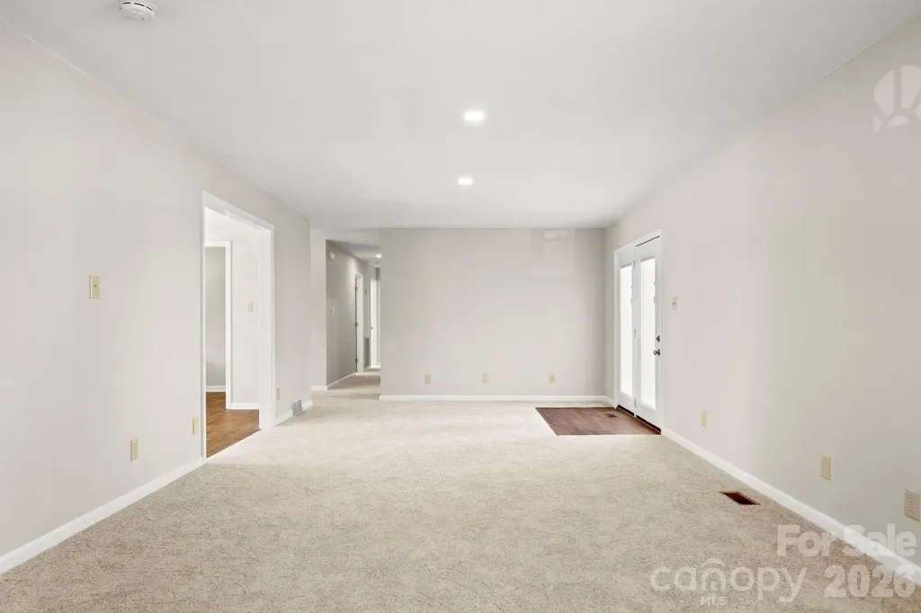 322 Holland Circle Statesville NC 28677