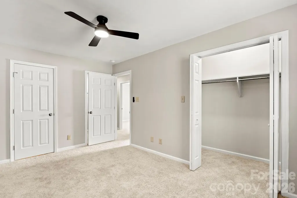 322 Holland Circle Statesville NC 28677