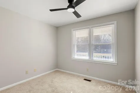 322 Holland Circle Statesville NC 28677