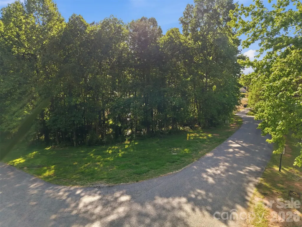 296 Broken Arrow Drive Statesville NC 28677