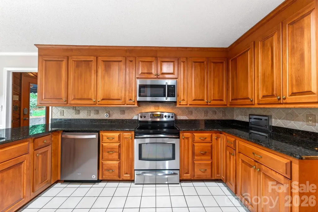 2804 Wimbledon Drive Gastonia NC 28056