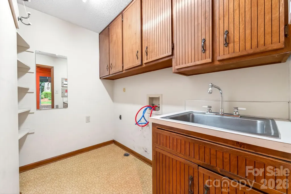 2804 Wimbledon Drive Gastonia NC 28056
