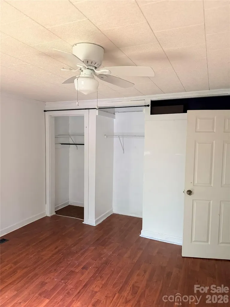 103 E Maryland Avenue Bessemer City NC 28016