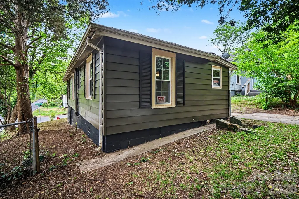502 Allison Avenue Gastonia NC 28052