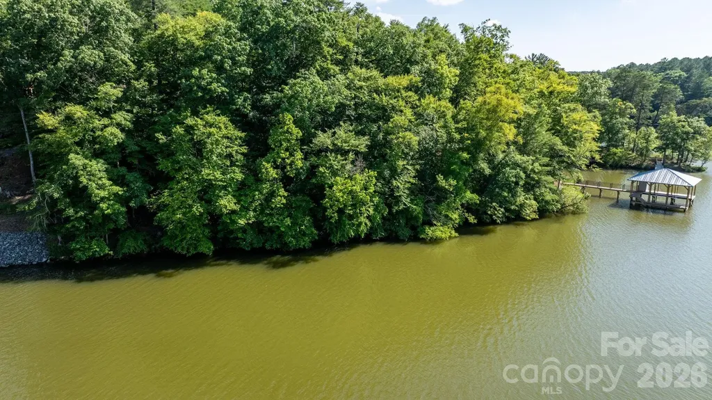 2259 Island View Lane Connelly Springs NC 28612