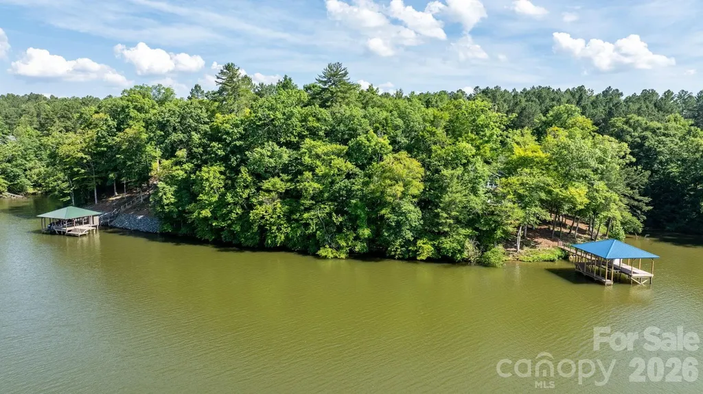 2259 Island View Lane Connelly Springs NC 28612