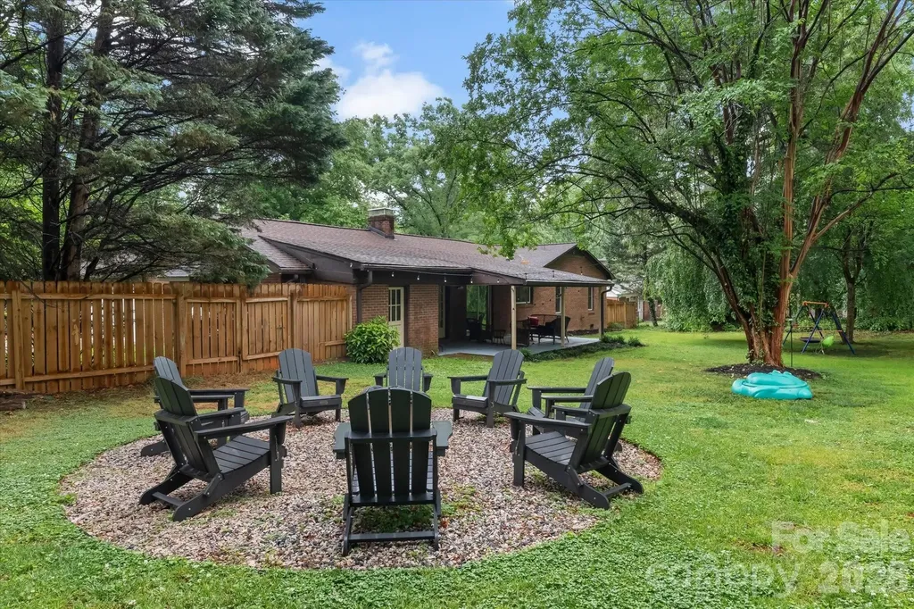 300 Brookmeade Drive Statesville NC 28625