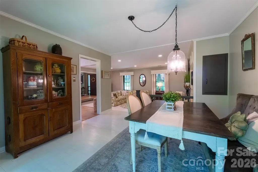 77 Oakwood Lane Sylva NC 28779