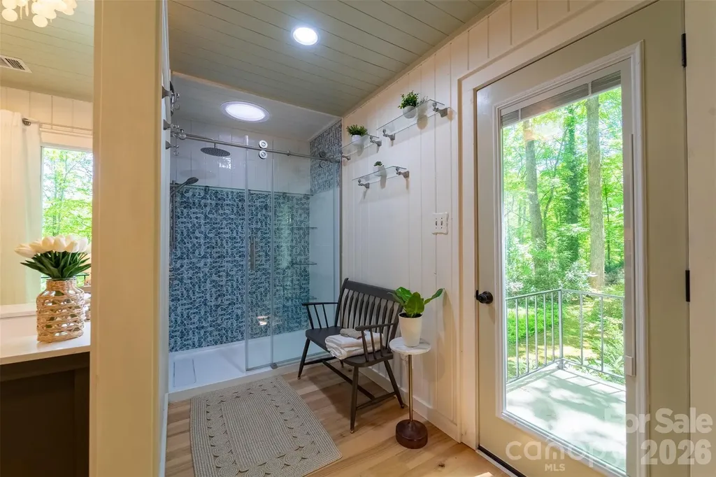 77 Oakwood Lane Sylva NC 28779