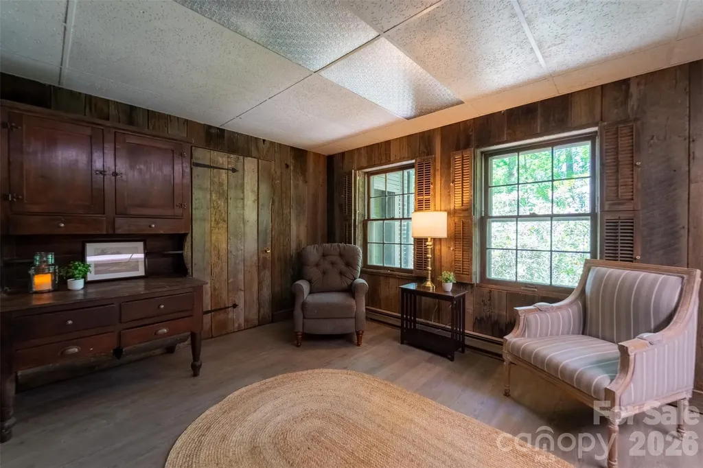 77 Oakwood Lane Sylva NC 28779